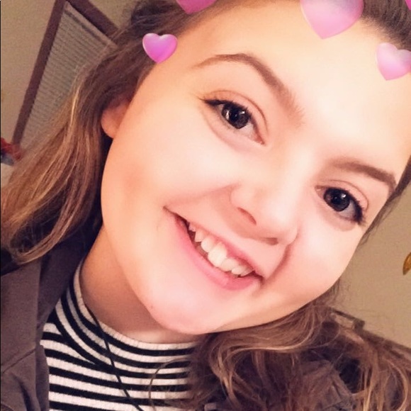 Meet the Posher Other - Meet your Posher, Hannah